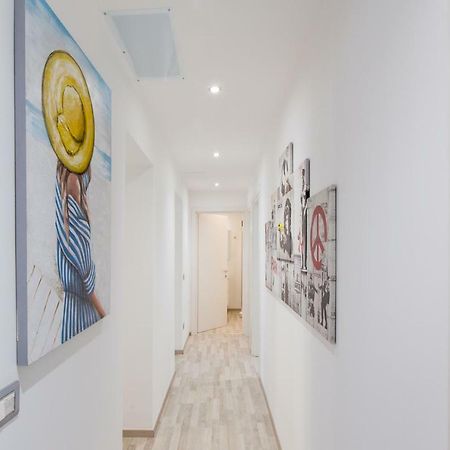 Ferienwohnung Residenze Al Porto Cagliari Exterior foto